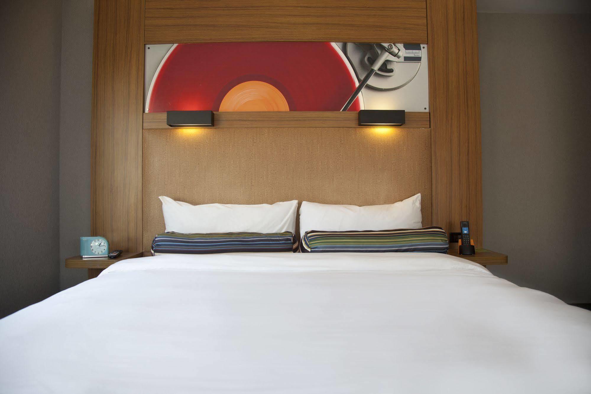 Aloft Montreal Airport Hotel Dorval Luaran gambar